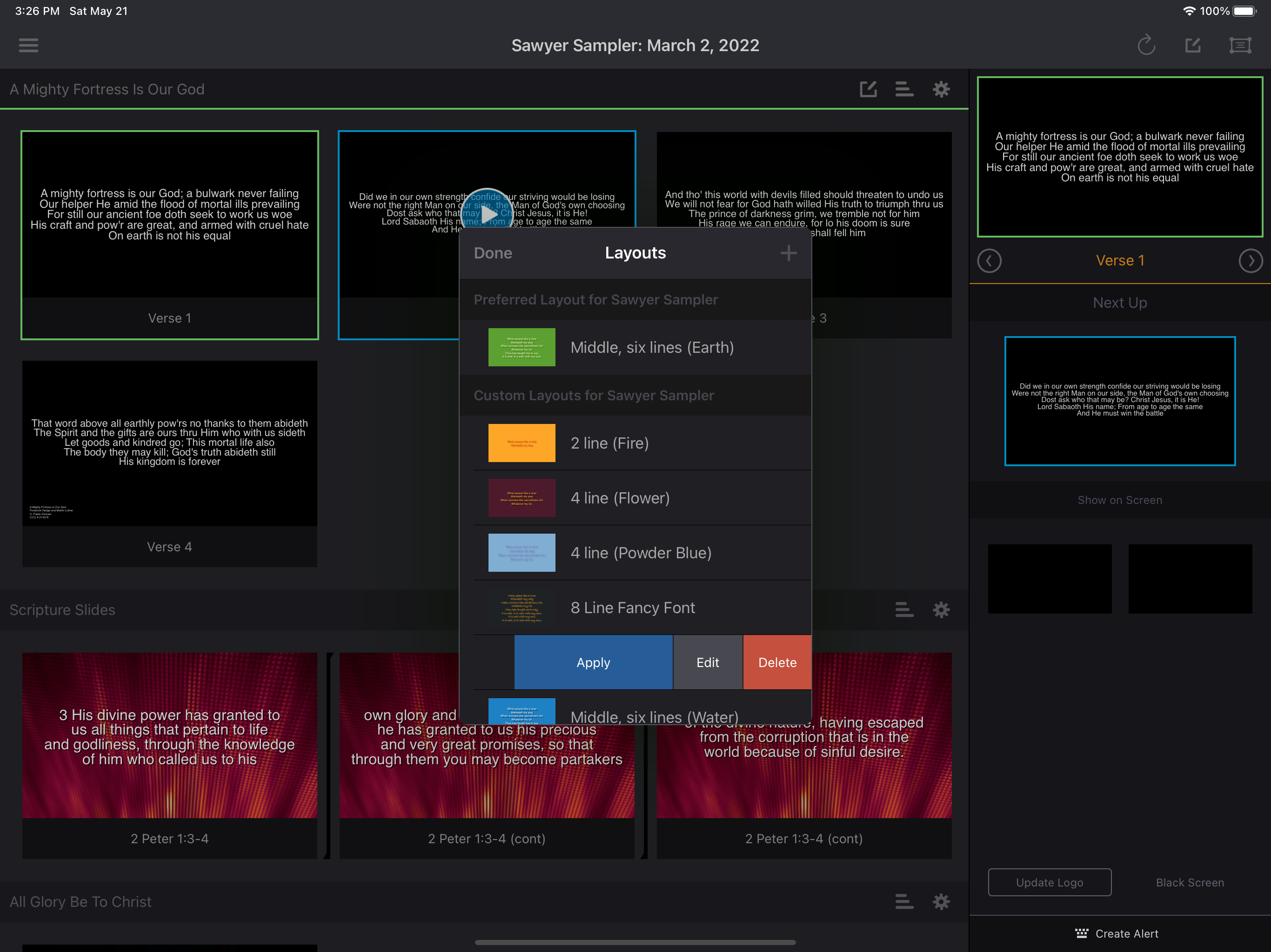 A custom layout selected in the Layouts panel, showing the Apply, Edit and Delete buttons