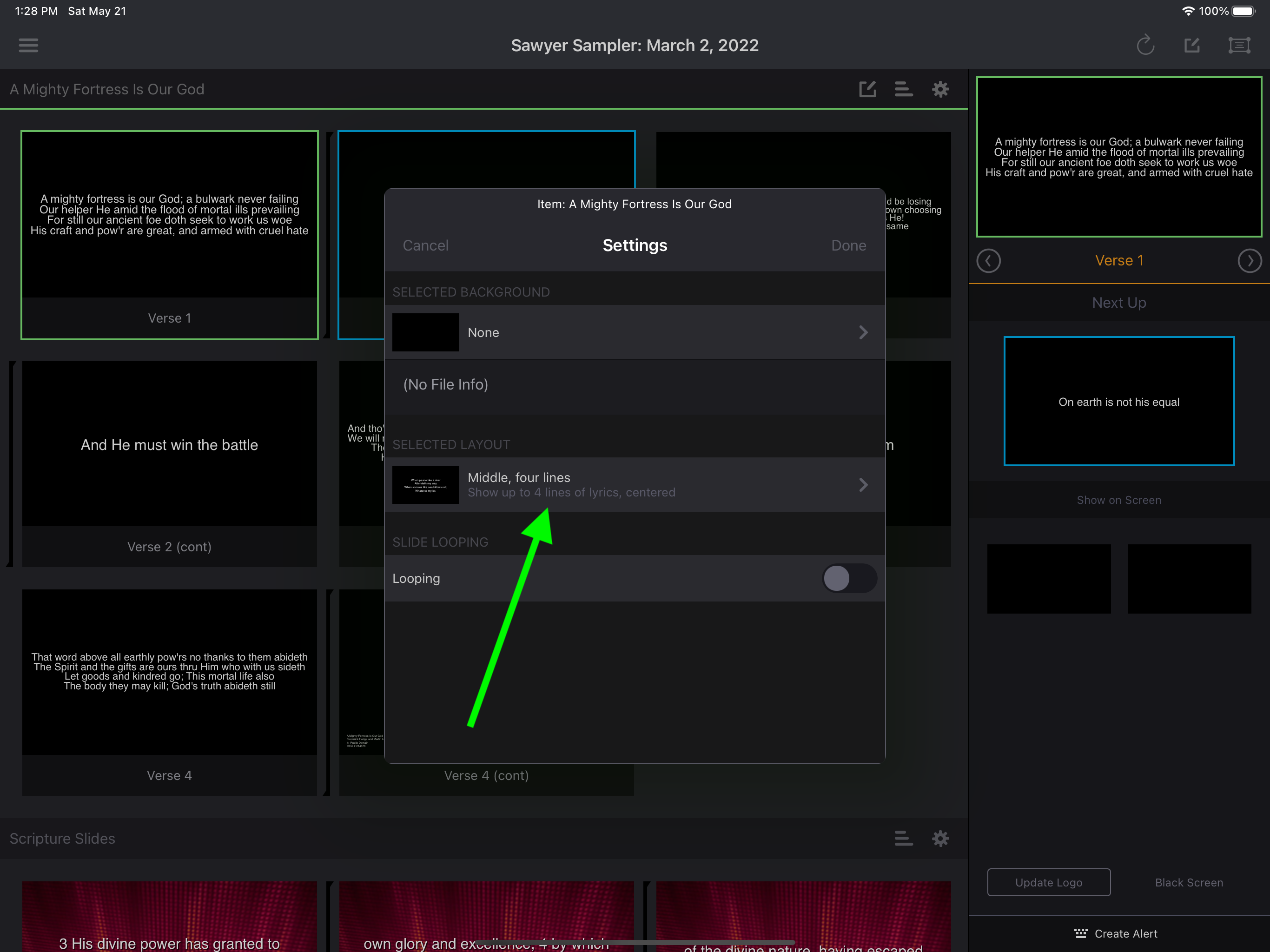 The item Settings panel with the Selected Layout row marked, showing 'Middle, four lines — Show up to 4 lines of lyrics, centered'